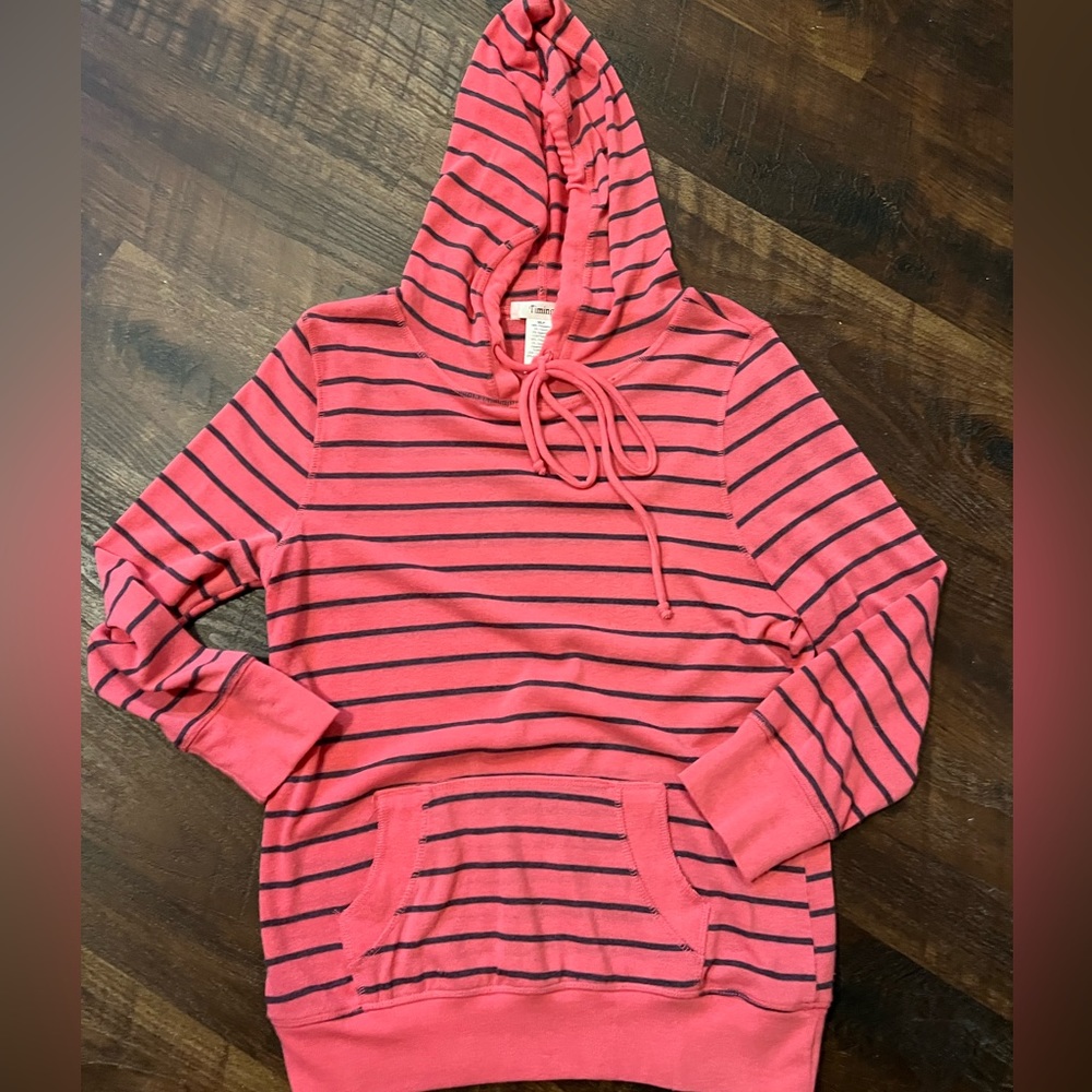 Hooded sweater